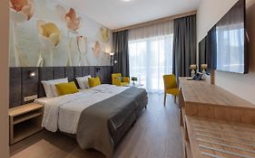 Szepia Bio And Art Hotel